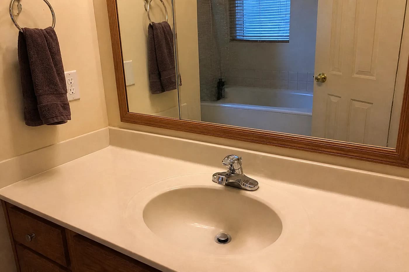 Same bathroom vanity after house cleaning